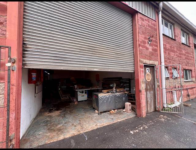 135M² MINI FACTORY TO LET IN UMBOGINTWINI